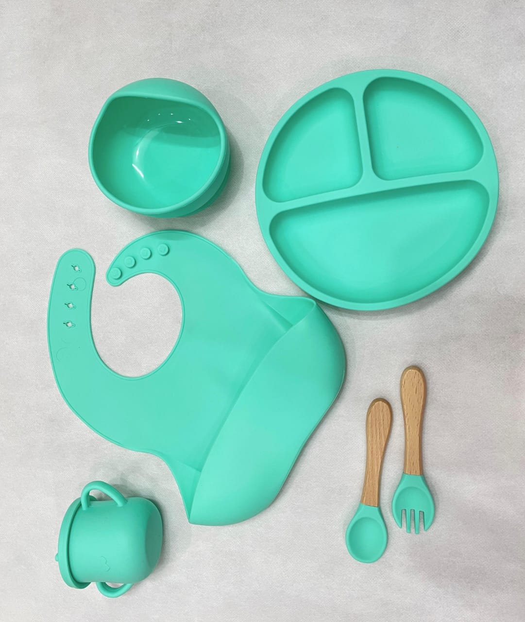 Premium Silicone Baby Feeding Set (6-Piece) – BPA-Free, Suction Base & Ergonomic Design for Self-Feeding