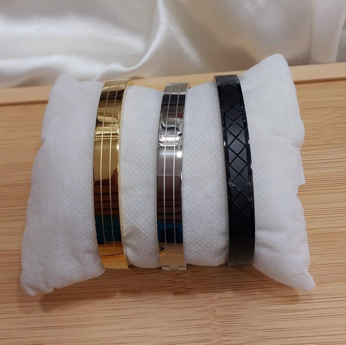 Premium Unisex Geometric Bangle Collection - 18K Gold, Silver & Matte Black Stainless Steel Cuffs with Mixed Textures & Engraved Designs