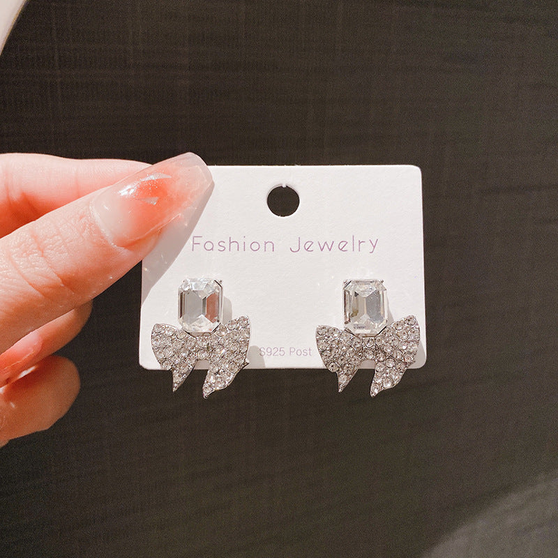 ZJE-165 Sparkling Bow Shape Zircon Korean Earrings – Elegant Fashion Jewellery, Stylish Accessory for Women