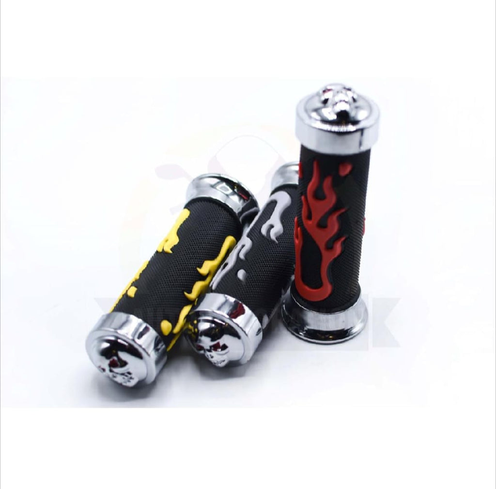 Universal Motorcycle Handlebar Grips 7/8" – Skull Head Flame Rubber Hand Grips (Black/Blue, Black/Red)