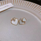 PJT-987 Beautifull Korean Heart Shape Zircon Earrings for Women – Sparkling Black &amp; White Crystal Studs, Fashion Jewelry Gift for Everyday Wear and Special Occasions