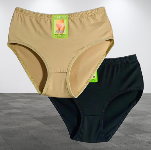 Pack of 2 Cotton Panties – Comfortable &amp; Lightweight Plain Design (S, M, L )(Random color)