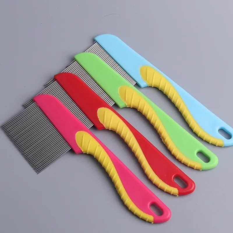 100% Stainless Steel Needles Anti Lice Comb – Ergonomic Handle, Safe Rounded Tips, Reusable &amp; Clinically Proven for Men &amp; Women (Random color)